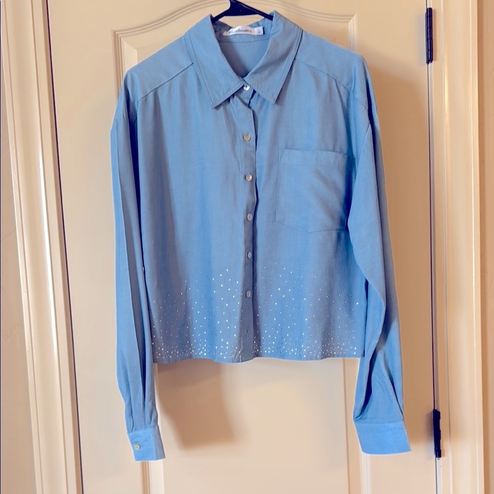 NWOT- Trendmates Light Blue Shirt with Studded Hem - LARGE